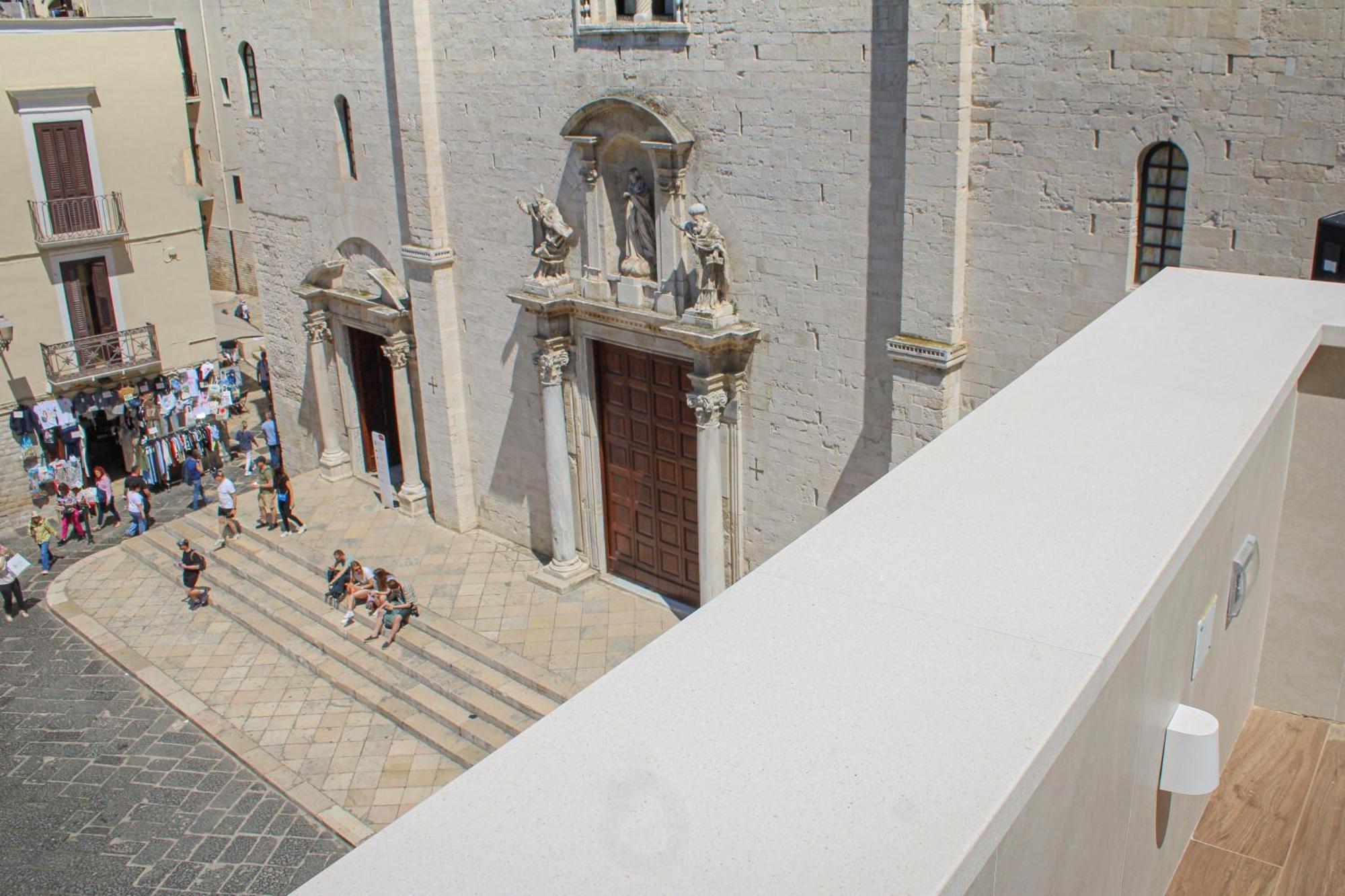 Vista Cattedrale - Super Attico Nel Centro Storico Bari Exterior photo